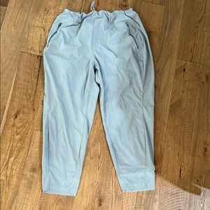 Athleta women’s jogger Light Gray Pants